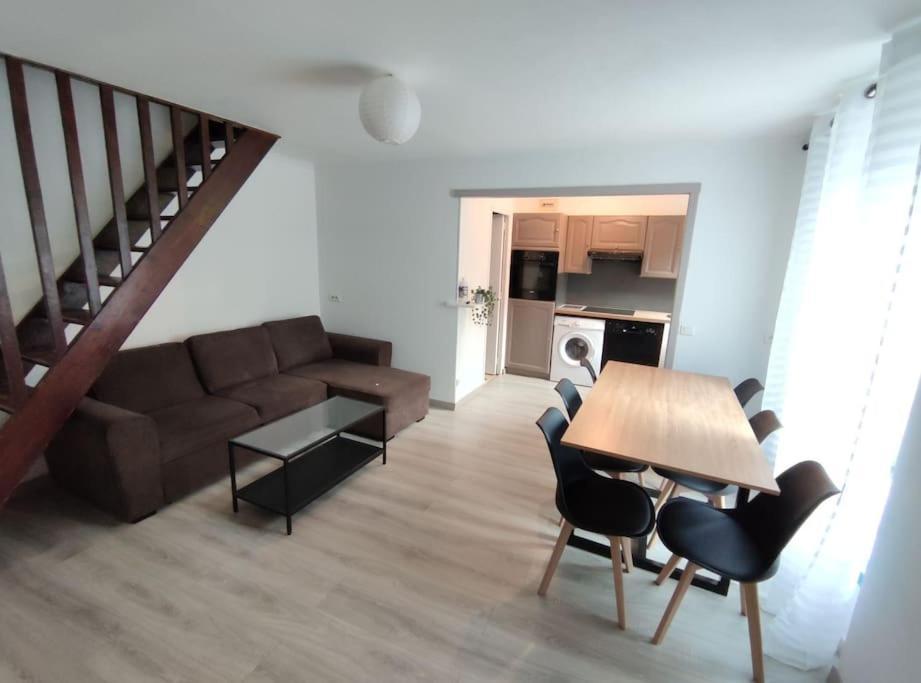 Appartamento Duplex Cosy Gonesse Esterno foto