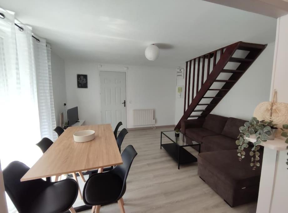 Appartamento Duplex Cosy Gonesse Esterno foto