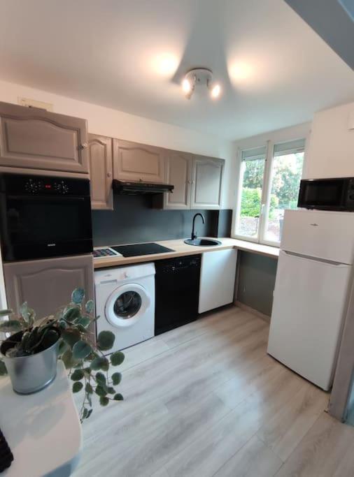 Appartamento Duplex Cosy Gonesse Esterno foto